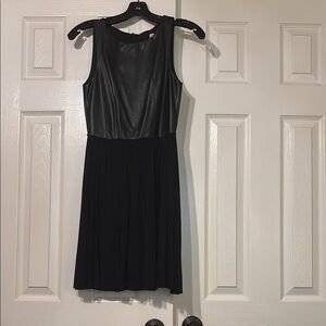 Bailey 44 Black Sheath Mini Dress Sleeveless Scoop Neck
